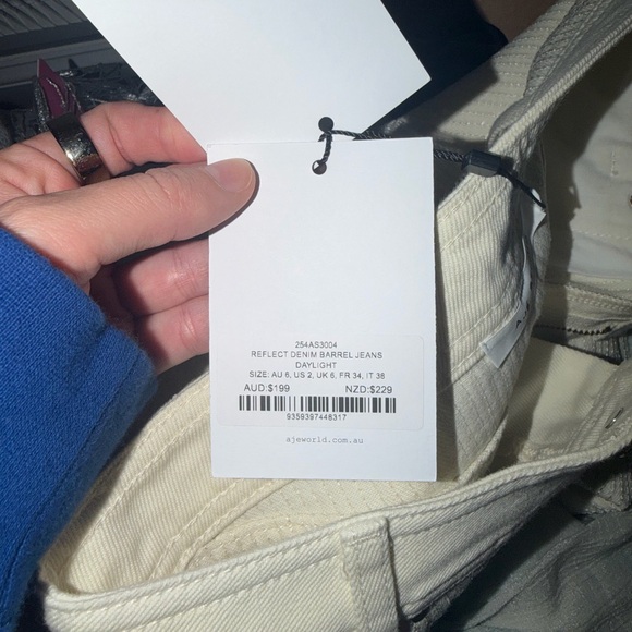 AJE white sequin jeans - Picture 6 of 9